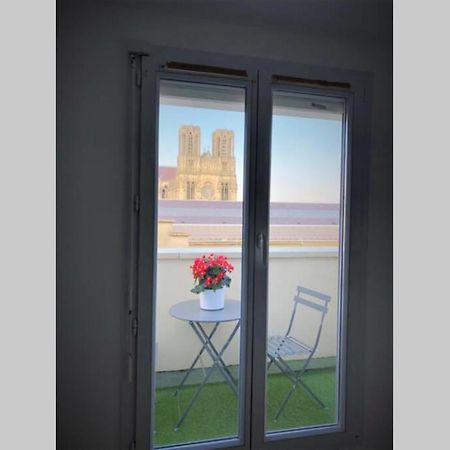 Apartament Hypercentre Grand Balcon Vue Cathedrale Reims Zewnętrze zdjęcie